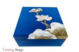Blue square box with hand-painted lotus 20cm